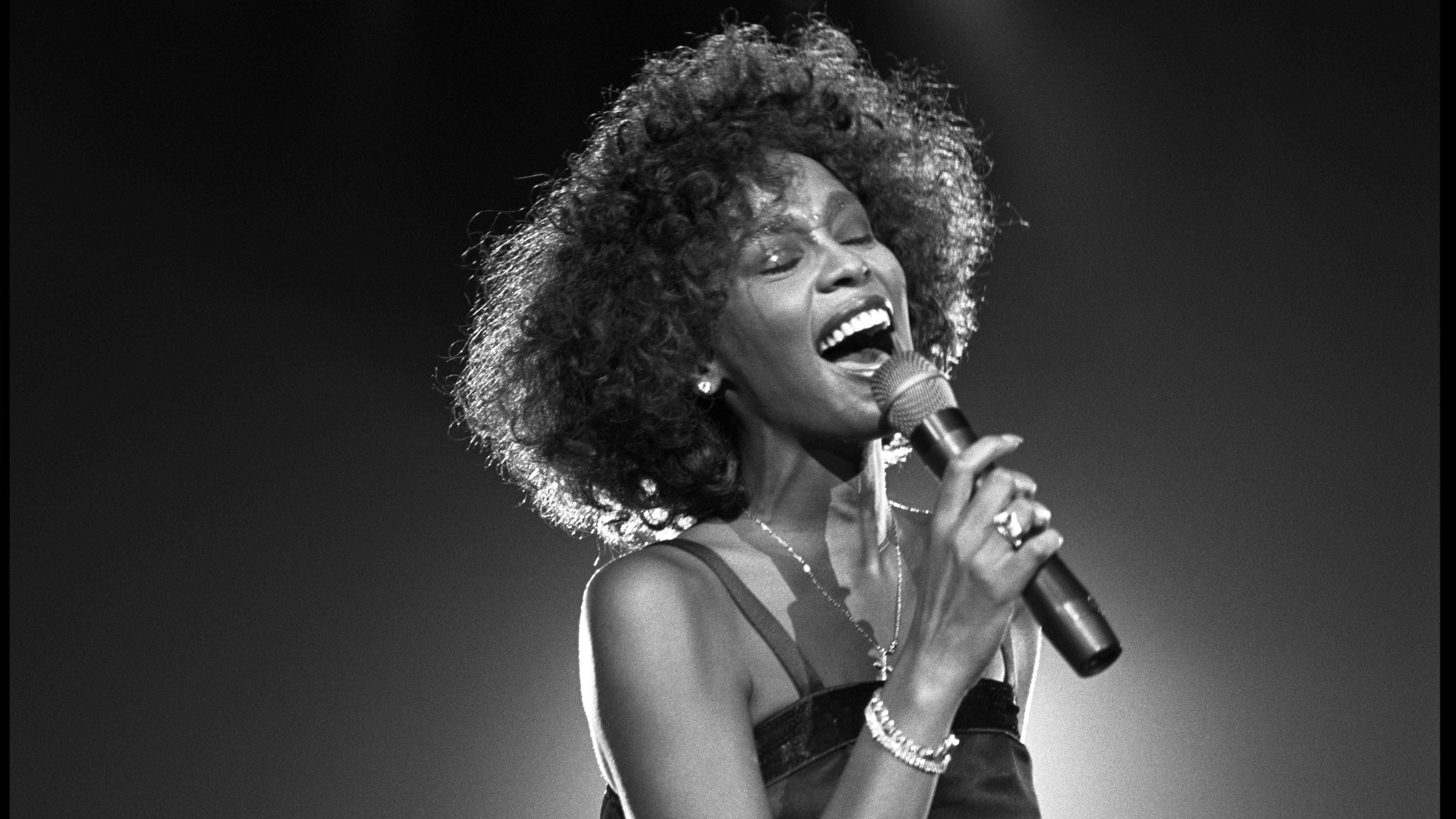 Photo of Whitney HOUSTON