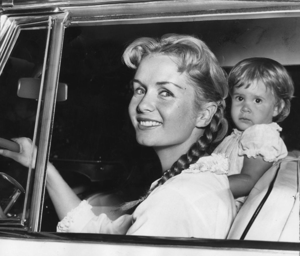 Debbie Reynolds And Carrie Fisher File Photo