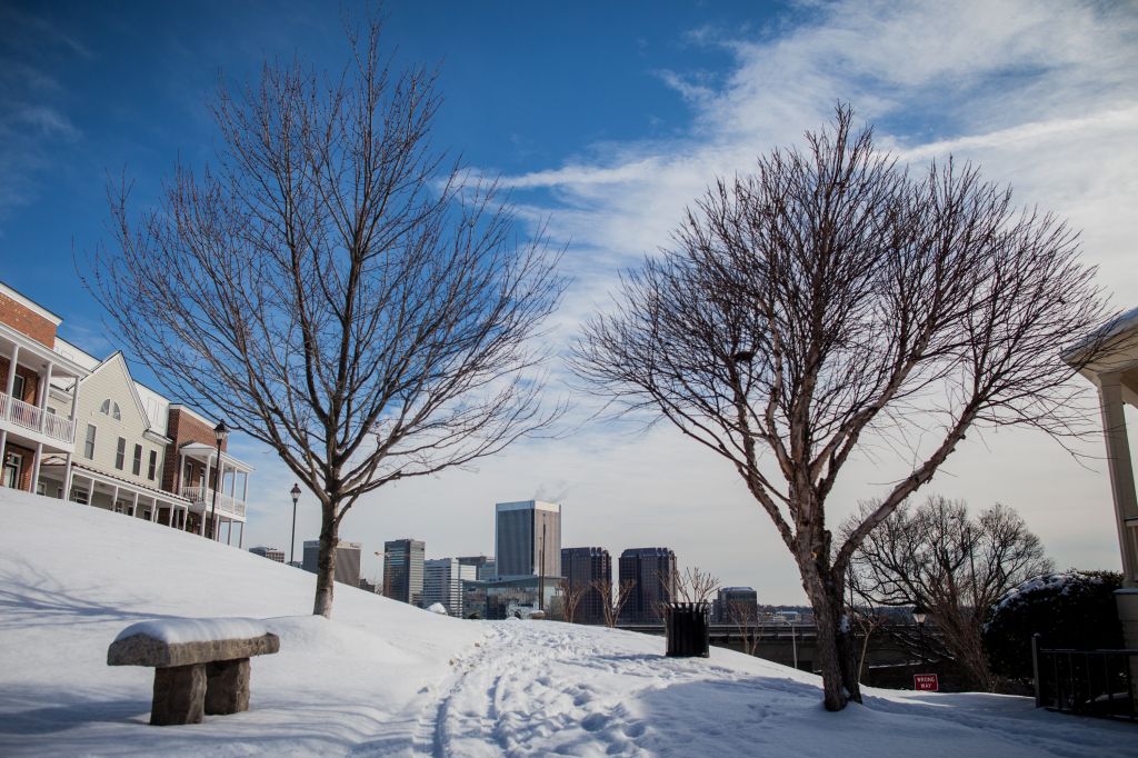 Rare Winter Storm In South Brings Ice And Snow To Region Unaccustomed To The Elements