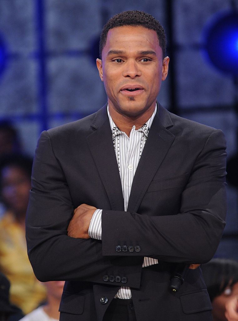 Maxwell Visits BET's 106 & Park