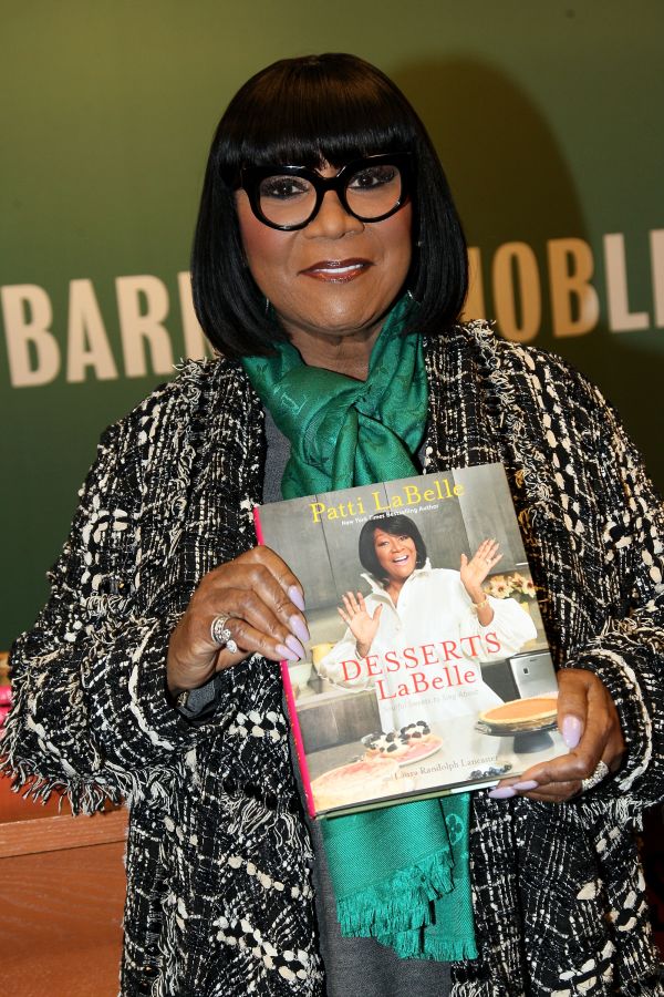 Patti LaBelle Signs Copies Of Her New Book 'Desserts LaBelle: Soulful Sweets To Sing About'