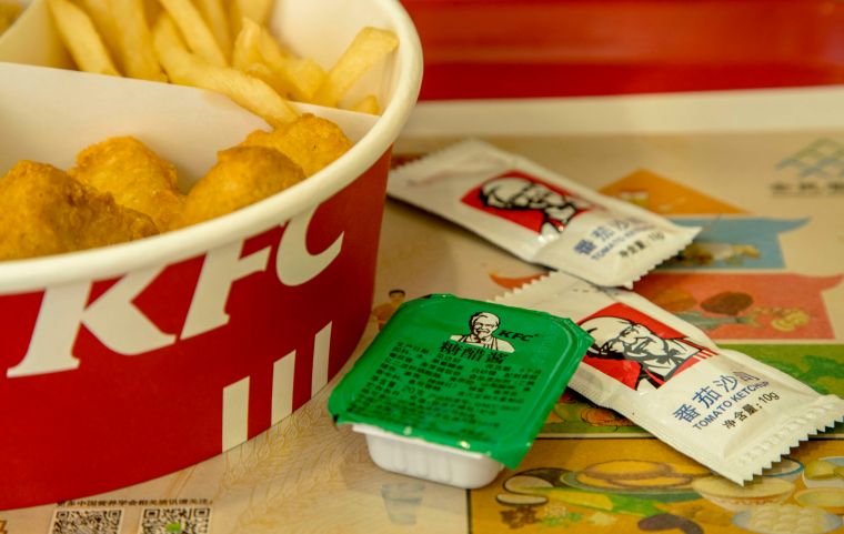 List the countries with KFC franchises.