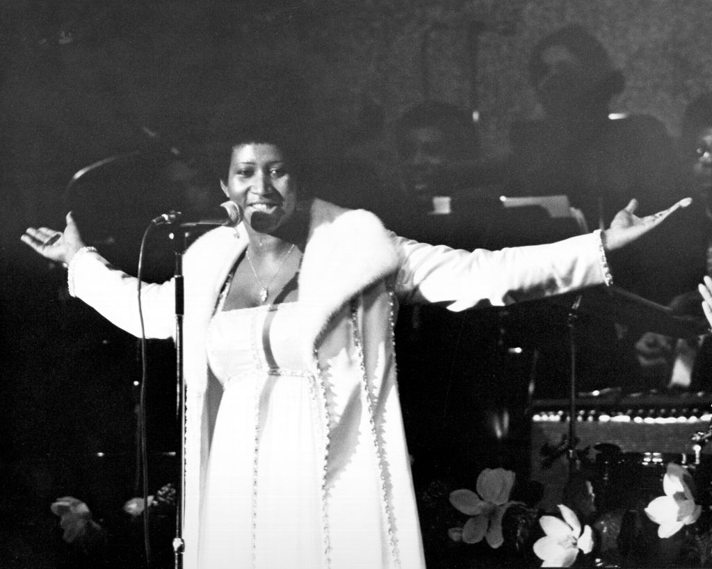 Queen Of Soul Performing