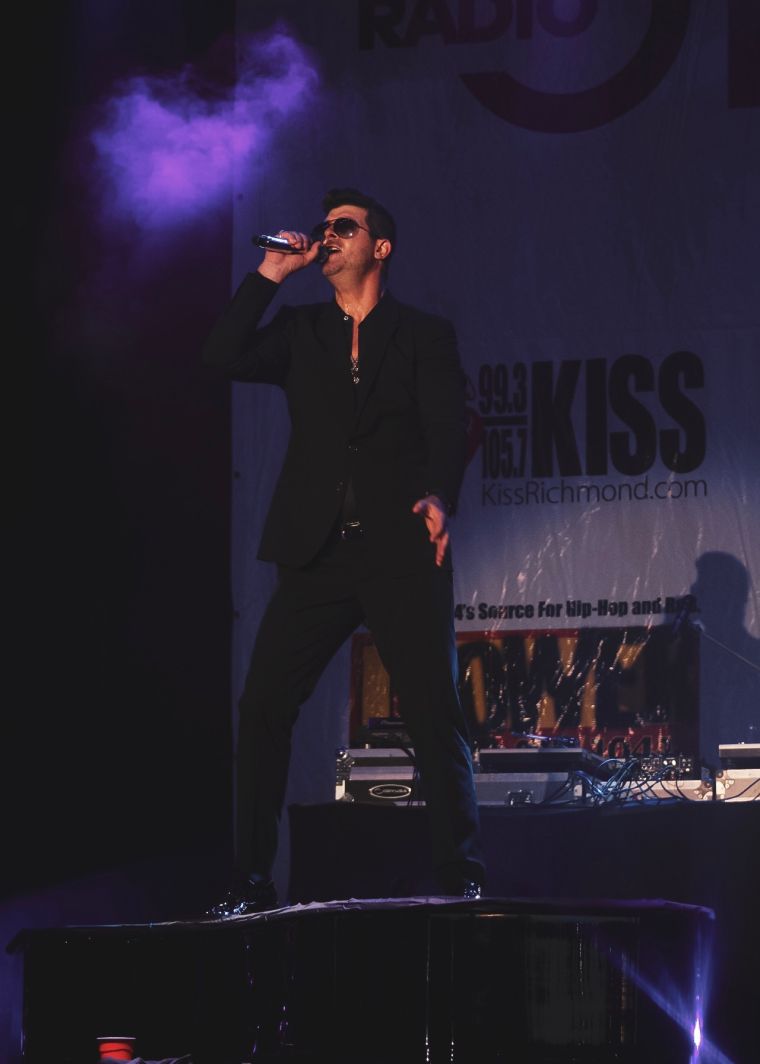 Stone Soul 2019 -- Robin Thicke