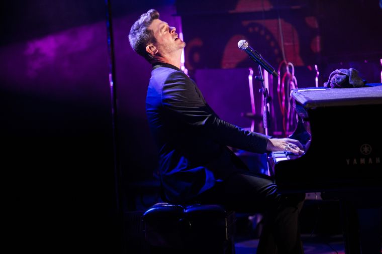 Stone Soul 2019 -- Robin Thicke