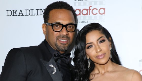 Epps mike kyra robinson wife Mike Epps Gets Married And Drops Comedy Special On Netflix | 99.3-105.7