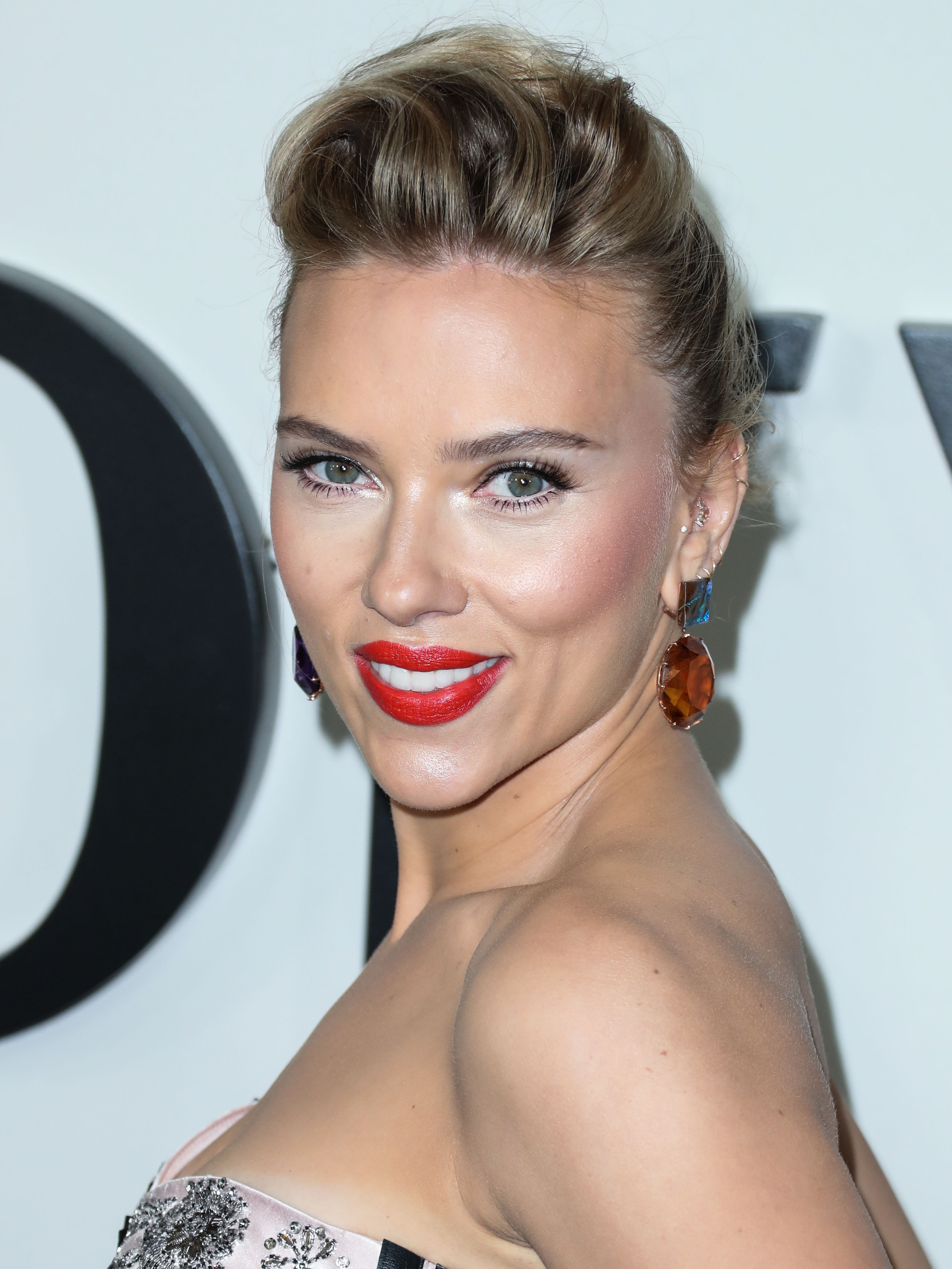 Actress Scarlett Johansson wearing Louis Vuitton with Taffin jewelry arrives at the Los Angeles Premiere Of Netflix's 'Marriage Story' held at the Directors Guild of America Theater on November 5, 2019 in West Hollywood, Los Angeles, California, United St