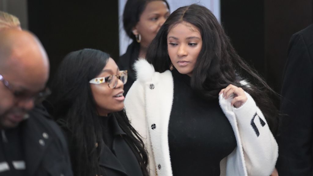 R. Kelly Bond Hearing Held In Sexual Assault Case